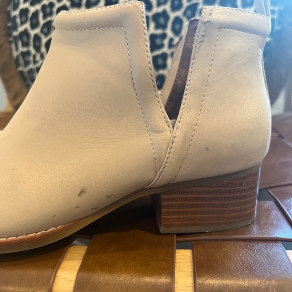 Jeffrey Campbell Anthropologie Taggart Leather Bootie 8 - Picture 11 of 12